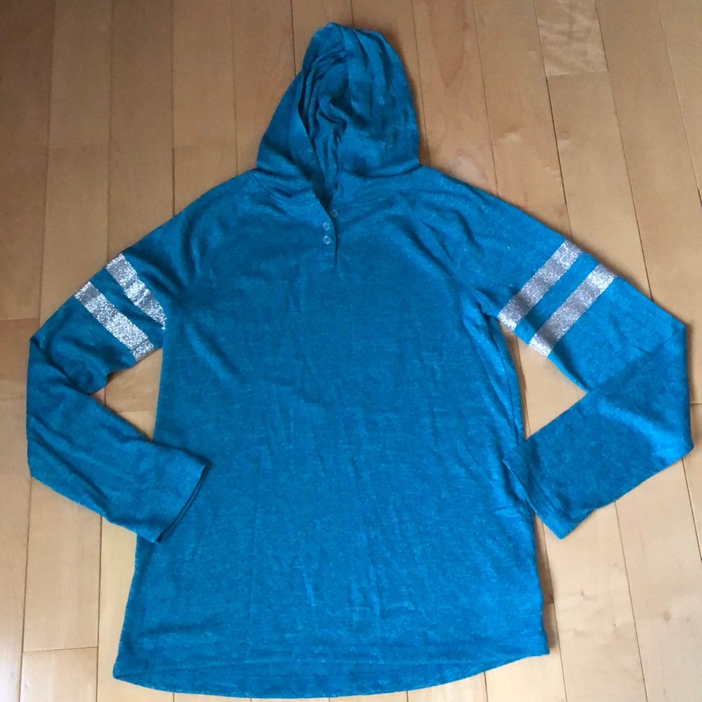 Girls long sleeve tee
